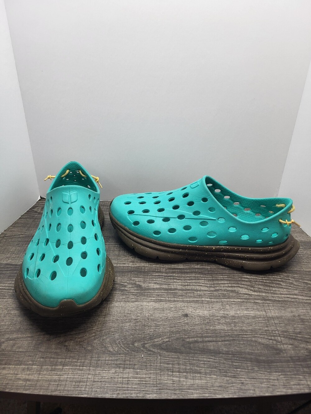 Kane Footwear Recovery Shoe Revive Men's Size 12 Teal Green